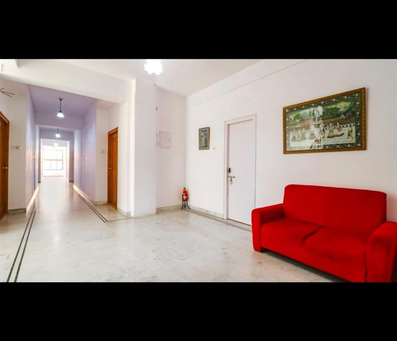 Hotel Sri Sathya Sai Bengalúr Exteriér fotografie